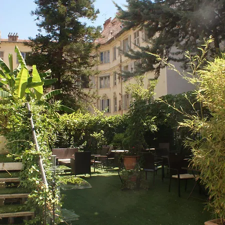Rivoli Szálloda Nizza