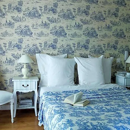 Rivoli Hotel
