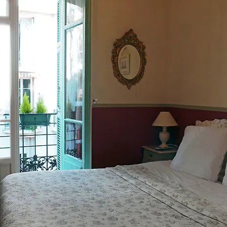 Rivoli Ξενοδοχείο 3*