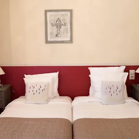 Rivoli Ξενοδοχείο 3*