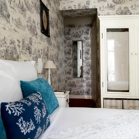 Rivoli Ξενοδοχείο 3*